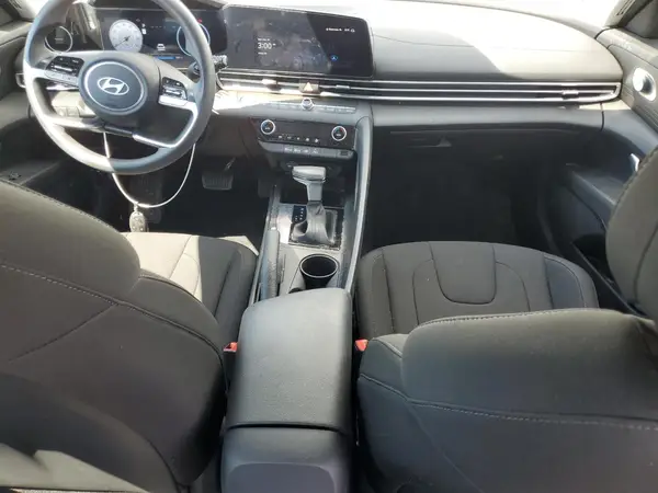 KMHLM4DG1RU832545 2024 HYUNDAI ELANTRA - Image 8