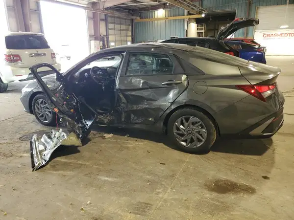 KMHLM4DG1RU834604 2024 HYUNDAI ELANTRA - Image 2
