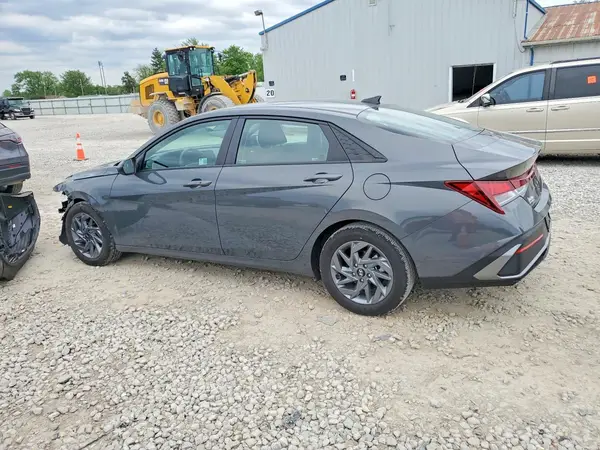 KMHLM4DG1RU838572 2024 HYUNDAI ELANTRA - Image 2