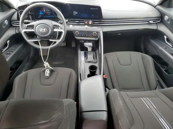 KMHLM4DG1RU838572 2024 HYUNDAI ELANTRA - Image 8