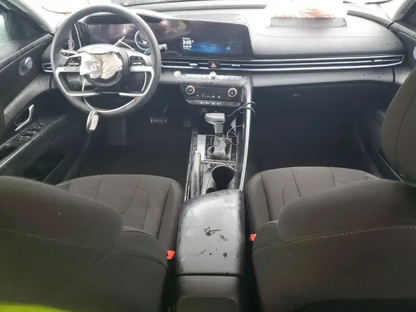 KMHLM4DG1RU839494 2024 HYUNDAI ELANTRA - Image 8