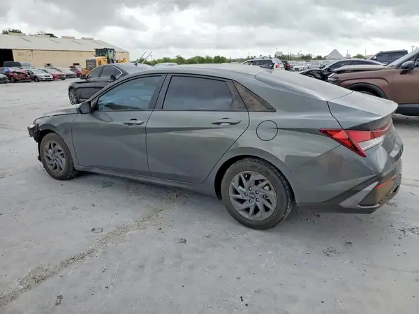 KMHLM4DG1RU852116 2024 HYUNDAI ELANTRA - Image 2