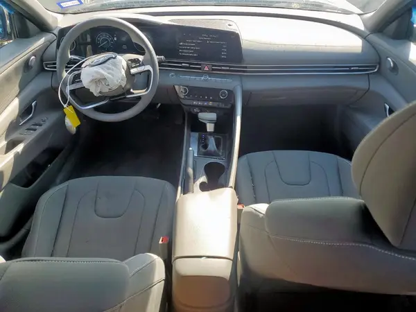 KMHLM4DG1RU852312 2024 HYUNDAI ELANTRA - Image 8