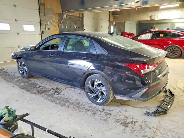 KMHLM4DG1SU001505 2025 HYUNDAI ELANTRA - Image 2