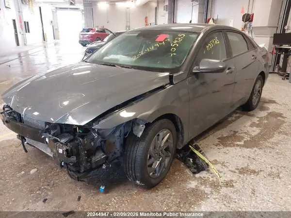 KMHLM4DG1SU002816 2025 HYUNDAI ELANTRA - Image 2