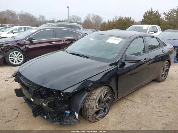 KMHLM4DG1SU008843 2025 HYUNDAI ELANTRA - Image 2