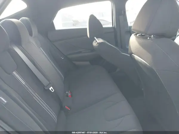 KMHLM4DG1SU009698 2025 HYUNDAI ELANTRA - Image 8