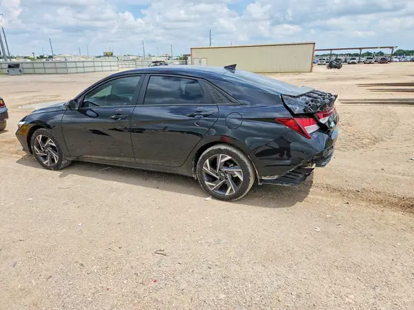 KMHLM4DG1SU015663 2025 HYUNDAI ELANTRA - Image 2