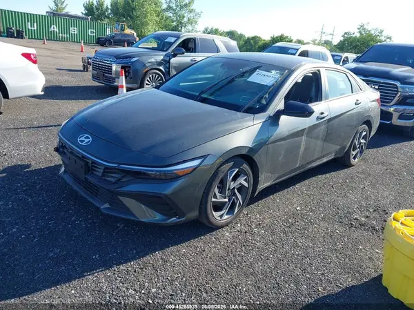 KMHLM4DG1SU034830 2025 HYUNDAI ELANTRA - Image 2