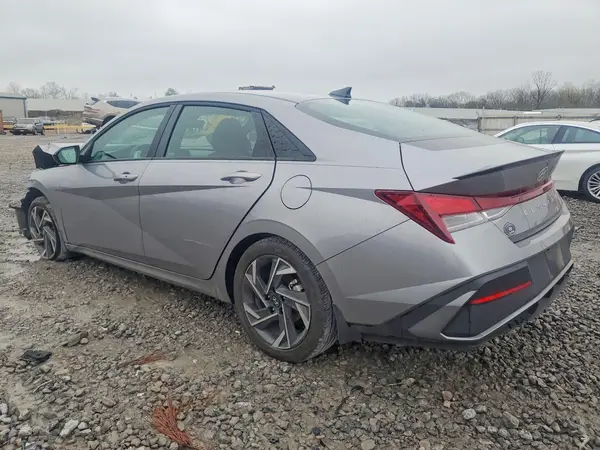 KMHLM4DG1SU042510 2025 HYUNDAI ELANTRA - Image 2