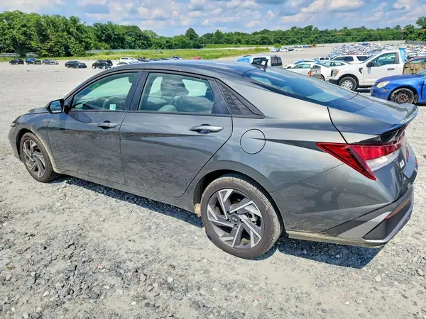 KMHLM4DG1SU044919 2025 HYUNDAI ELANTRA - Image 2