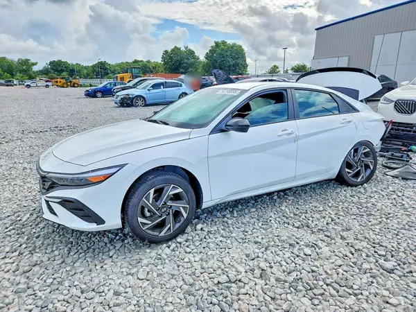 KMHLM4DG1SU045696 2025 HYUNDAI ELANTRA - Image 1
