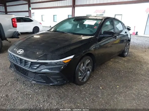 KMHLM4DG1SU048517 2025 HYUNDAI ELANTRA - Image 2