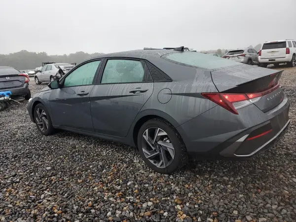KMHLM4DG1SU050820 2025 HYUNDAI ELANTRA - Image 2