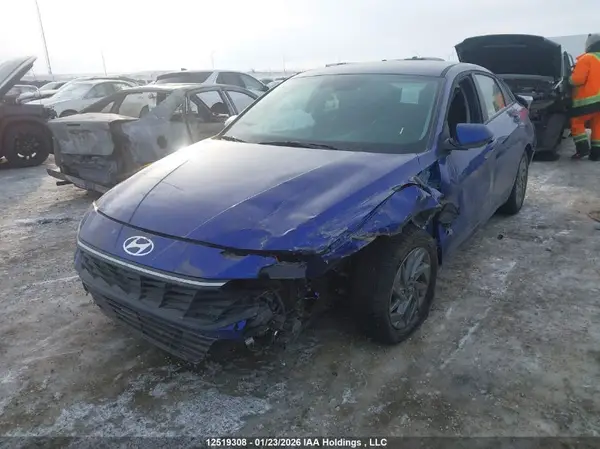 KMHLM4DG1SU052230 2025 HYUNDAI ELANTRA - Image 2