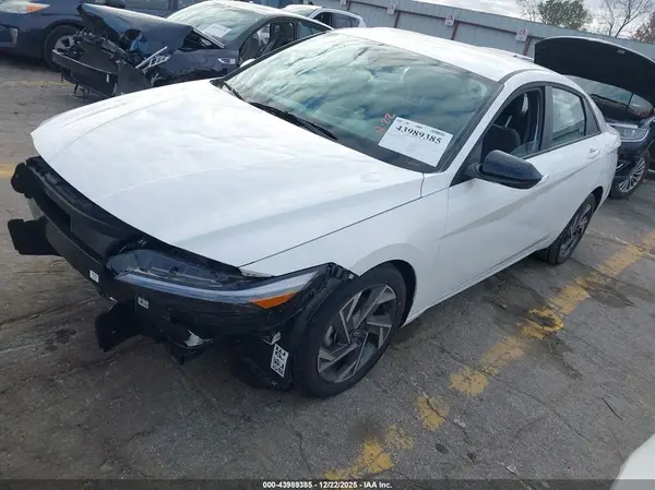 KMHLM4DG1SU055449 2025 HYUNDAI ELANTRA - Image 2