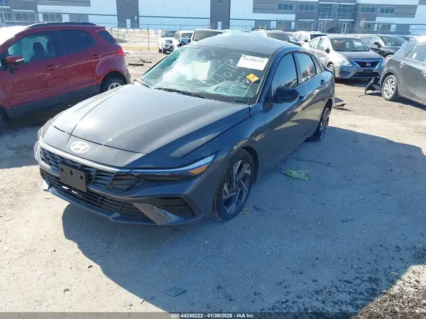 KMHLM4DG1SU058738 2025 HYUNDAI ELANTRA - Image 2