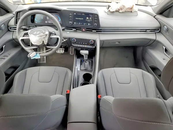 KMHLM4DG1SU064975 2025 HYUNDAI ELANTRA - Image 8