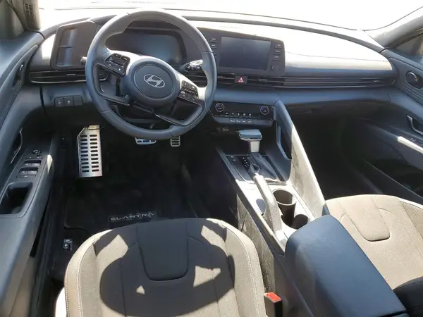KMHLM4DG1SU065916 2025 HYUNDAI ELANTRA - Image 8