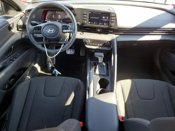 KMHLM4DG1SU067133 2025 HYUNDAI ELANTRA - Image 8