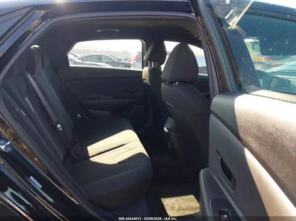 KMHLM4DG1SU077144 2025 HYUNDAI ELANTRA - Image 8