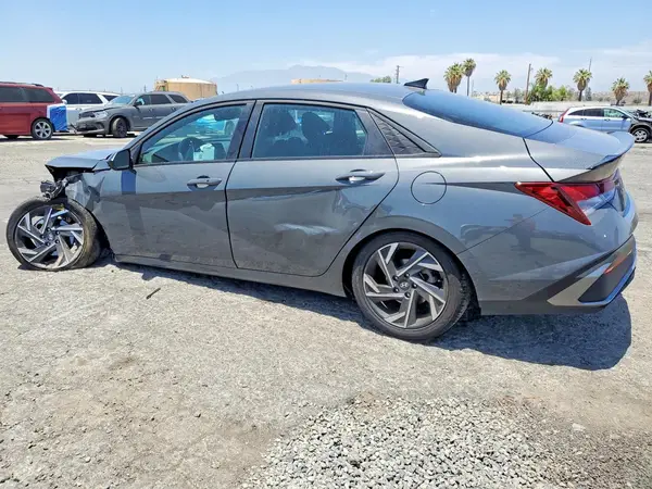 KMHLM4DG1SU079248 2025 HYUNDAI ELANTRA - Image 2