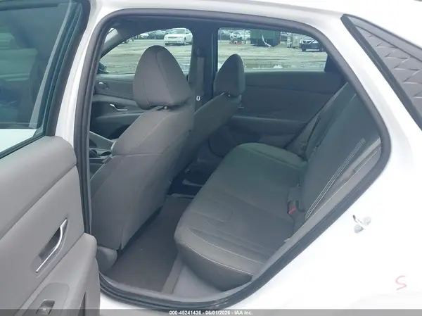 KMHLM4DG1SU091240 2025 HYUNDAI ELANTRA - Image 8