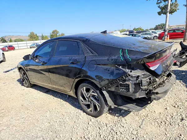 KMHLM4DG1SU864062 2025 HYUNDAI ELANTRA - Image 2