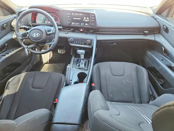 KMHLM4DG1SU864062 2025 HYUNDAI ELANTRA - Image 8