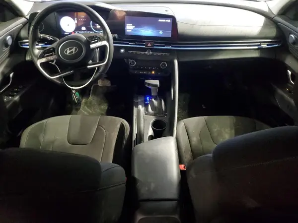 KMHLM4DG1SU870797 2025 HYUNDAI ELANTRA - Image 8