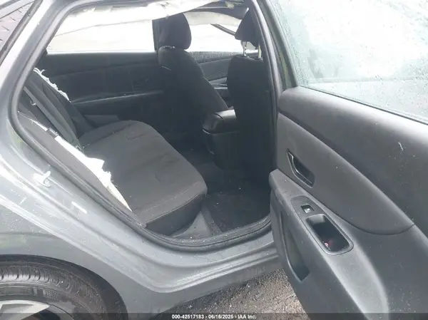 KMHLM4DG1SU876146 2025 HYUNDAI ELANTRA - Image 8