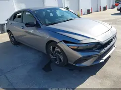 KMHLM4DG1SU880925 2025 HYUNDAI ELANTRA