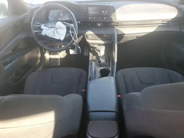 KMHLM4DG1SU893173 2025 HYUNDAI ELANTRA - Image 8