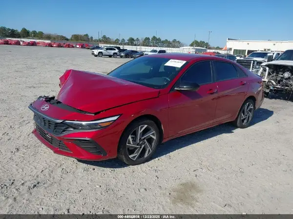 KMHLM4DG1SU896896 2025 HYUNDAI ELANTRA - Image 2