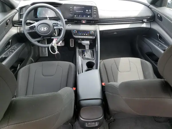 KMHLM4DG1SU903717 2025 HYUNDAI ELANTRA - Image 8