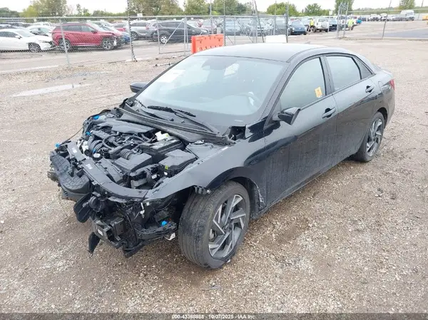 KMHLM4DG1SU908125 2025 HYUNDAI ELANTRA - Image 2