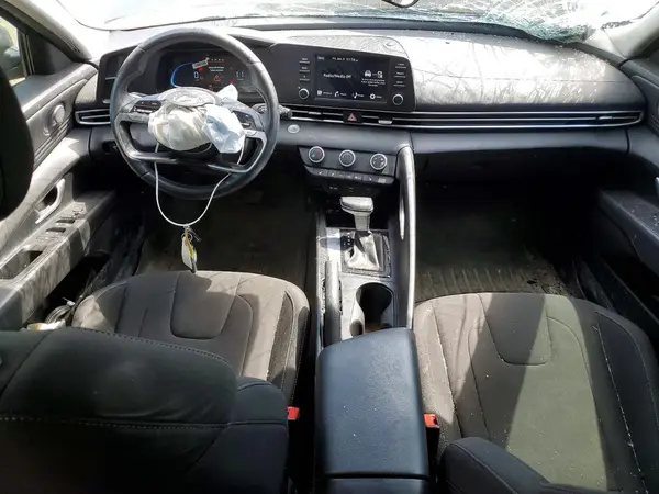 KMHLM4DG1SU921408 2025 HYUNDAI ELANTRA - Image 8