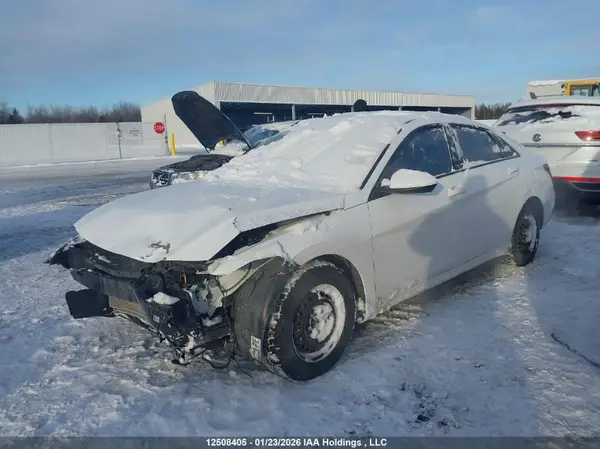 KMHLM4DG1SU921540 2025 HYUNDAI ELANTRA - Image 2