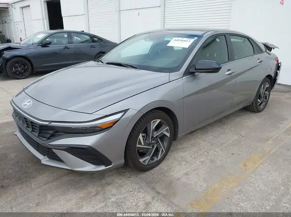 KMHLM4DG1SU925992 2025 HYUNDAI ELANTRA - Image 2
