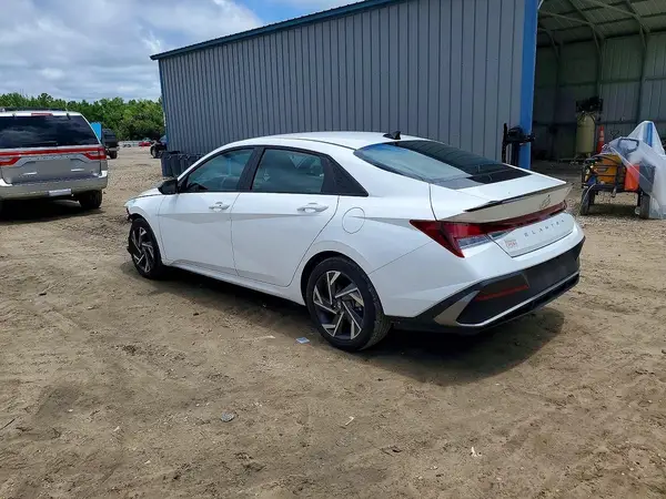 KMHLM4DG1SU926804 2025 HYUNDAI ELANTRA - Image 2