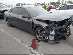 KMHLM4DG1SU930383 2025 HYUNDAI ELANTRA