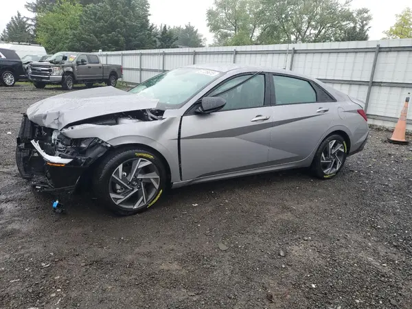 KMHLM4DG1SU934711 2025 HYUNDAI ELANTRA - Image 1