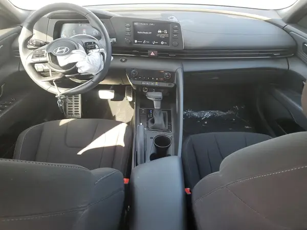 KMHLM4DG1SU935955 2025 HYUNDAI ELANTRA - Image 8