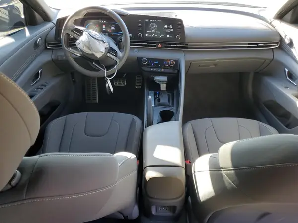 KMHLM4DG1SU953601 2025 HYUNDAI ELANTRA - Image 8