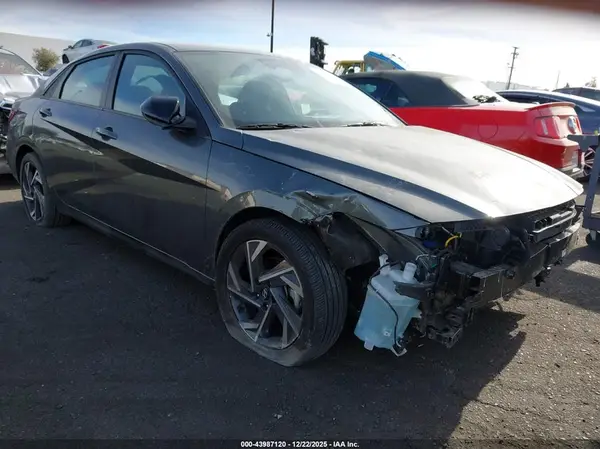 KMHLM4DG1SU953758 2025 HYUNDAI ELANTRA - Image 1
