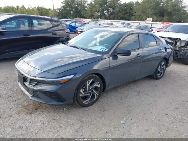 KMHLM4DG1SU959379 2025 HYUNDAI ELANTRA - Image 2