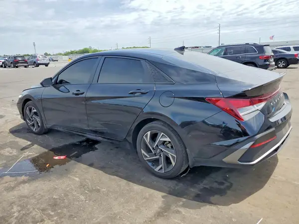 KMHLM4DG1SU960015 2025 HYUNDAI ELANTRA - Image 2