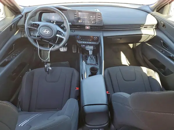 KMHLM4DG1SU960676 2025 HYUNDAI ELANTRA - Image 8