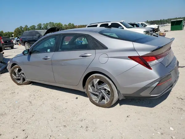 KMHLM4DG1SU961682 2025 HYUNDAI ELANTRA - Image 2