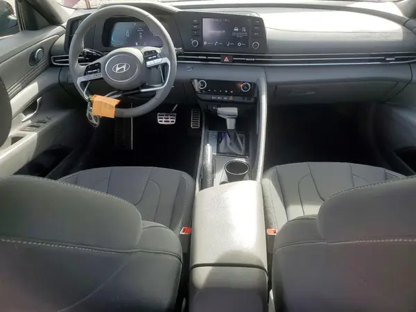 KMHLM4DG1SU965473 2025 HYUNDAI ELANTRA - Image 8